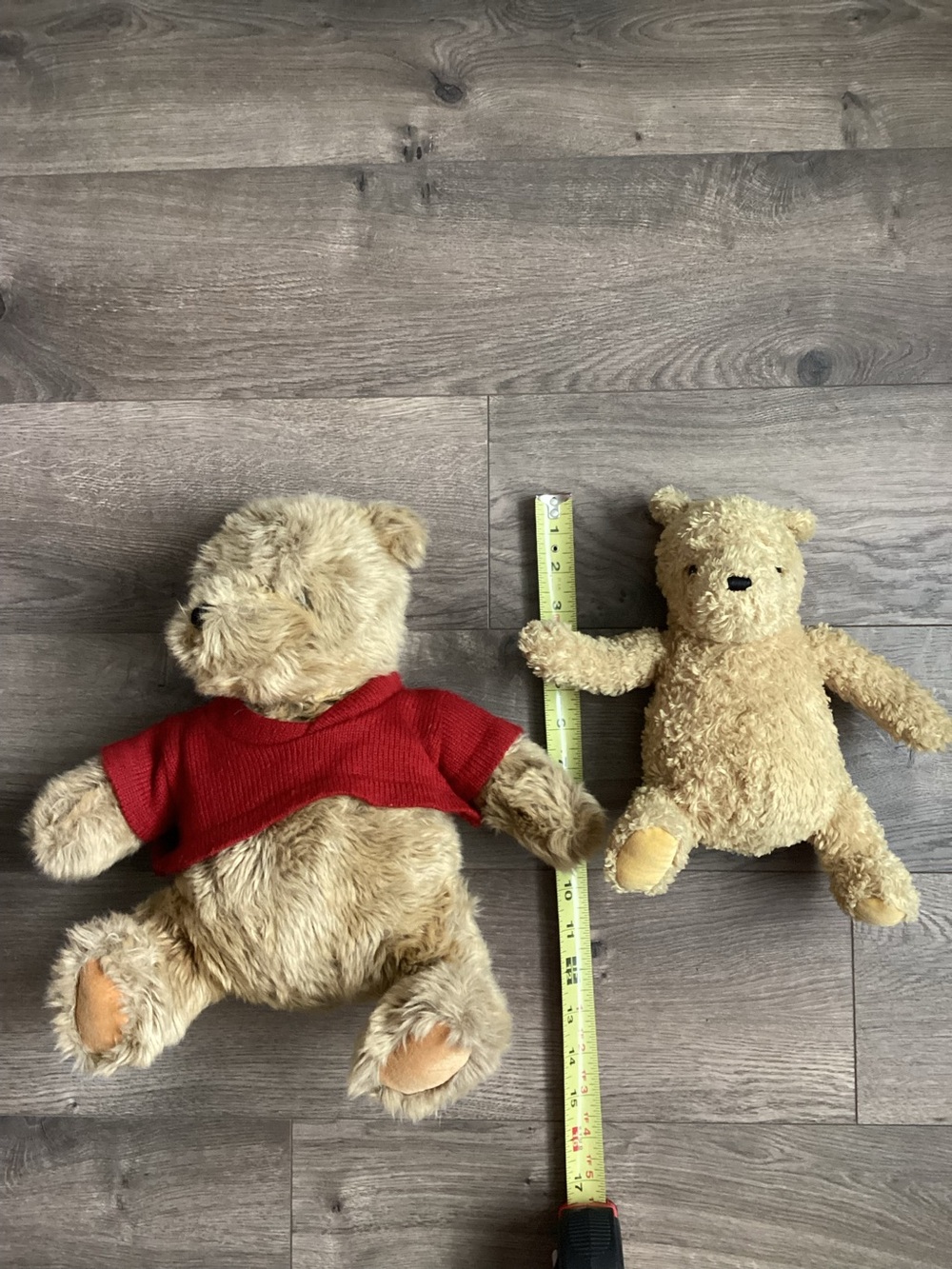 Winnie The Pooh Plush Lot GUND Classic Pooh Stuffed Animal Disney Lot of 2